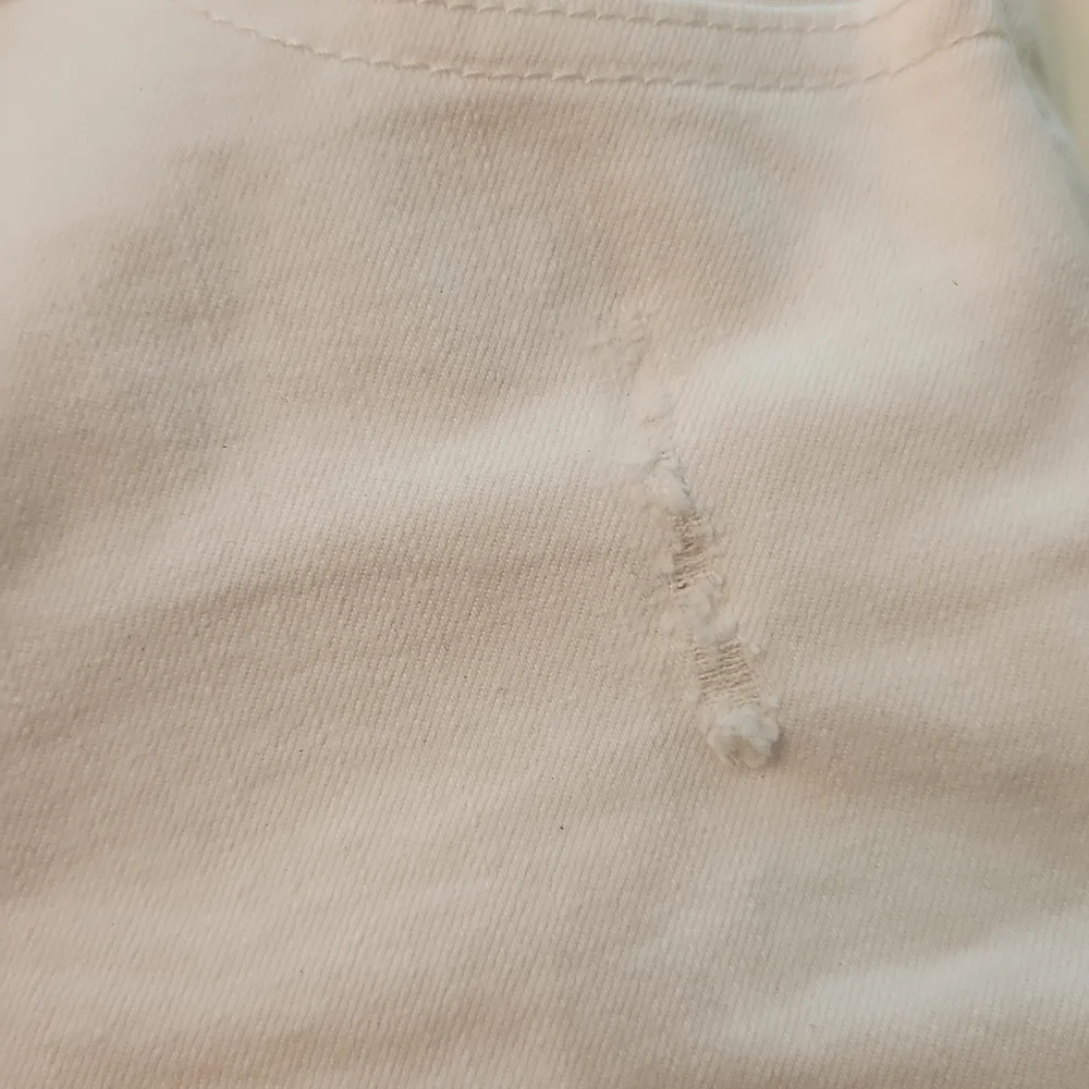 Justice girlfriend high waisted white shorts 12 with distressing new with tags